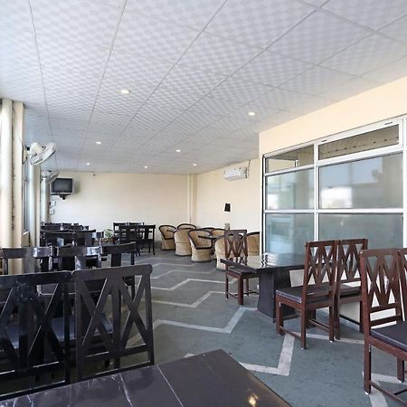 Flagship 10282 Hotel Rishi Джайпур Екстериор снимка