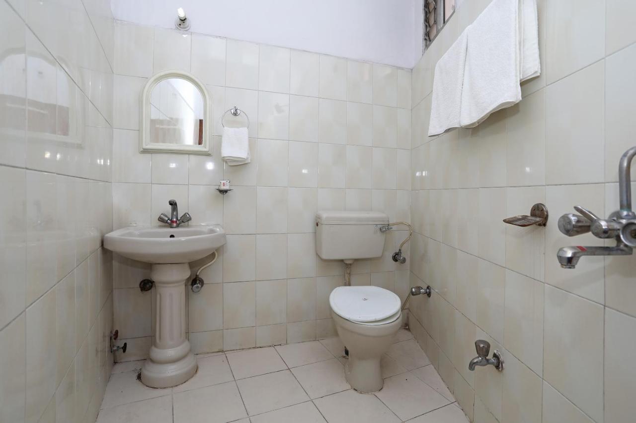 Flagship 10282 Hotel Rishi Джайпур Екстериор снимка