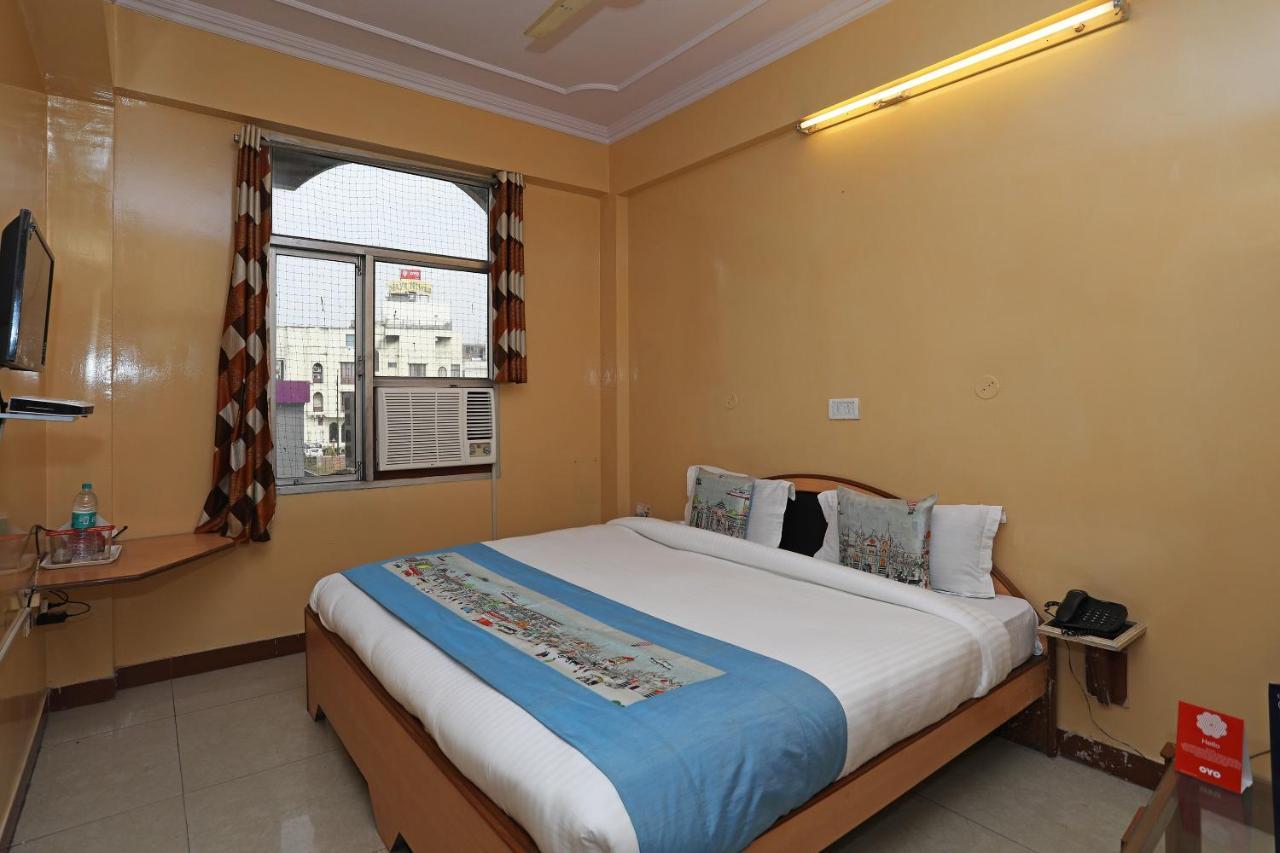Flagship 10282 Hotel Rishi Джайпур Екстериор снимка