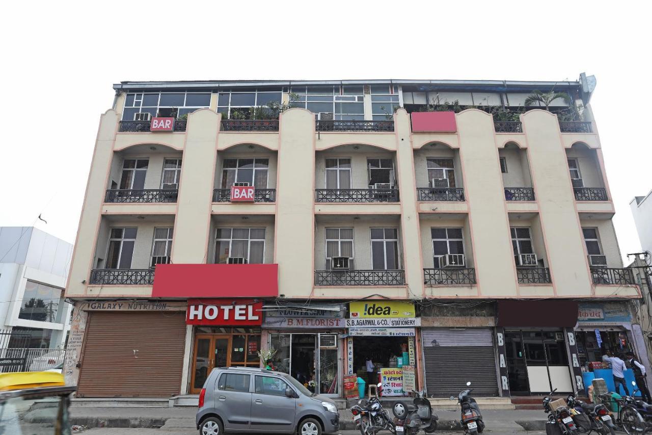 Flagship 10282 Hotel Rishi Джайпур Екстериор снимка
