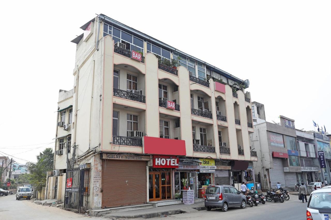 Flagship 10282 Hotel Rishi Джайпур Екстериор снимка